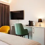 Polo Hotel 3*
