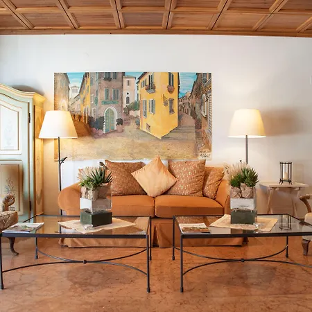 Polo Hotel