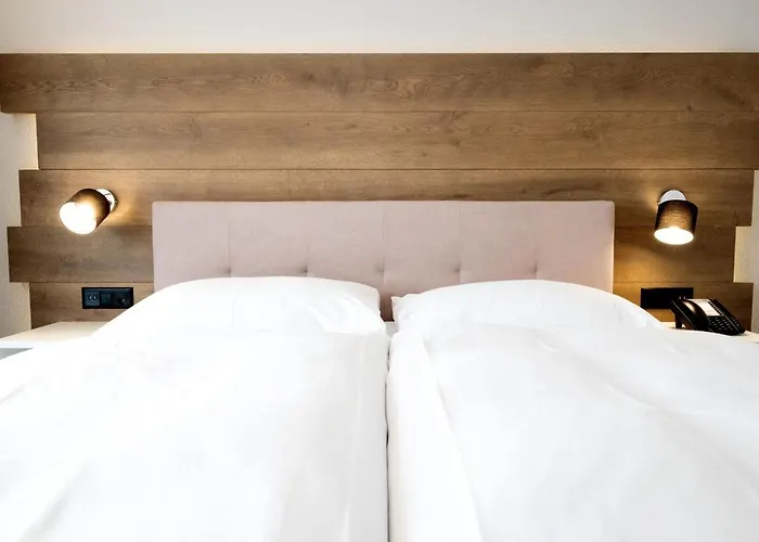 Ξενοδοχείο Polo Ασκόνα