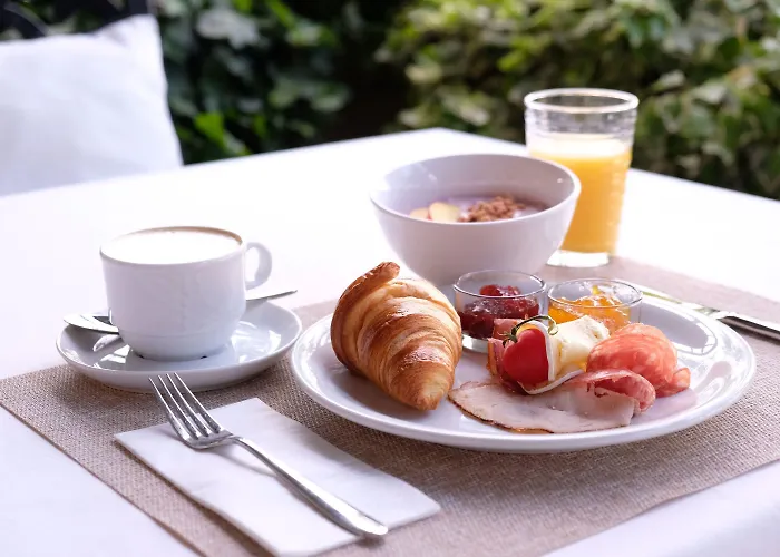 Ξενοδοχείο Polo Ασκόνα