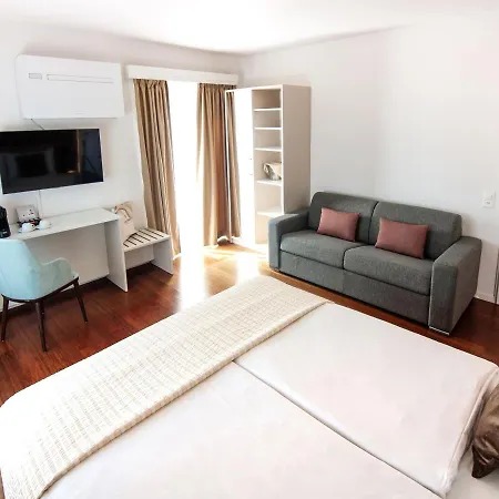 Polo Hotel